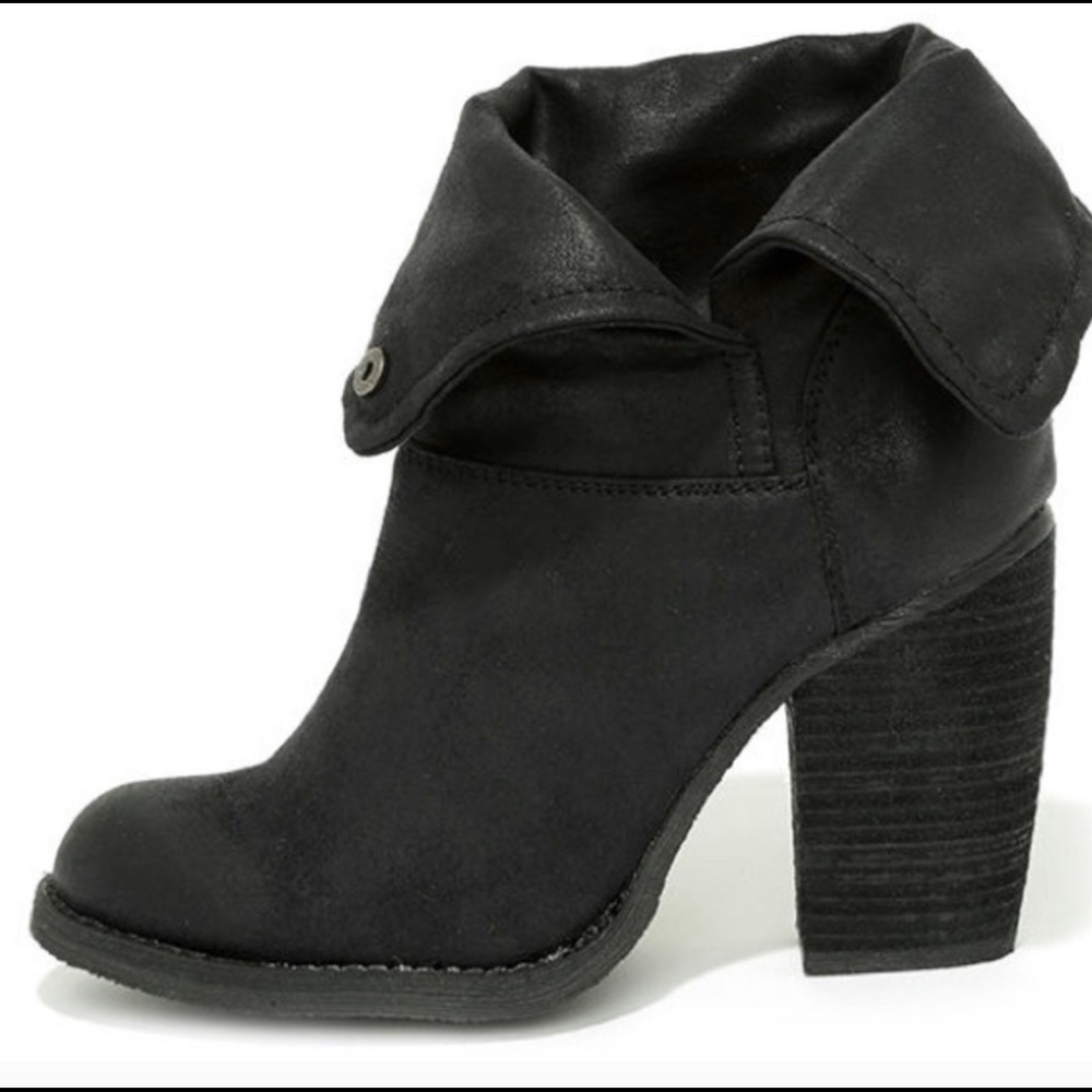 Sbicca fold over vegan leather boots size 8